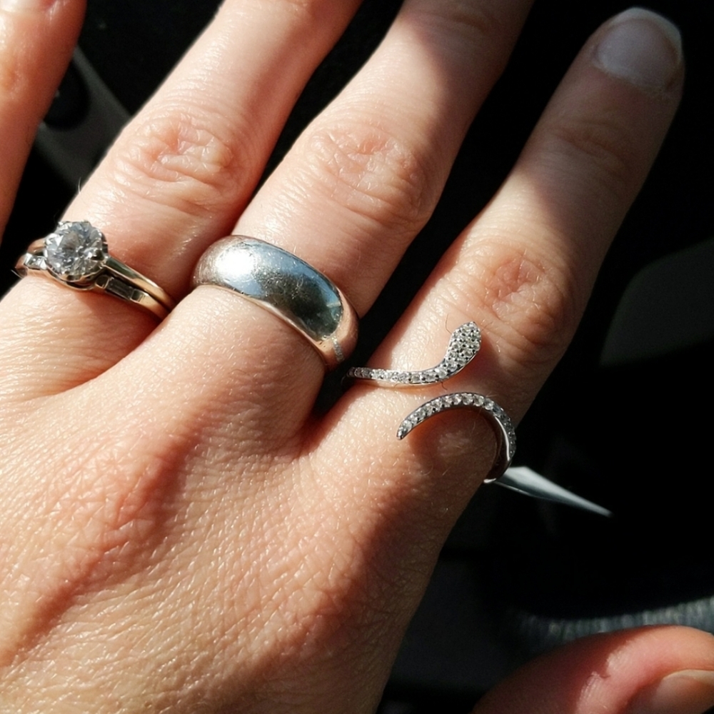 NWT Sterling silver sparkle snake ring, size 7 Medusa Costume Accessory